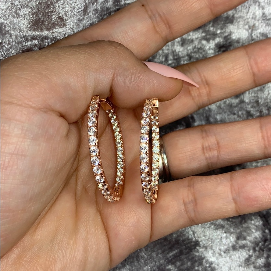 Diamond Hoops Round Brilliant